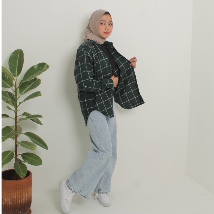 Hollingberry - Clay Flanel Shirt Kemeja Flanel Wanita Oversized