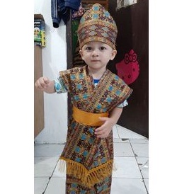Topi Adat NTT dewasa