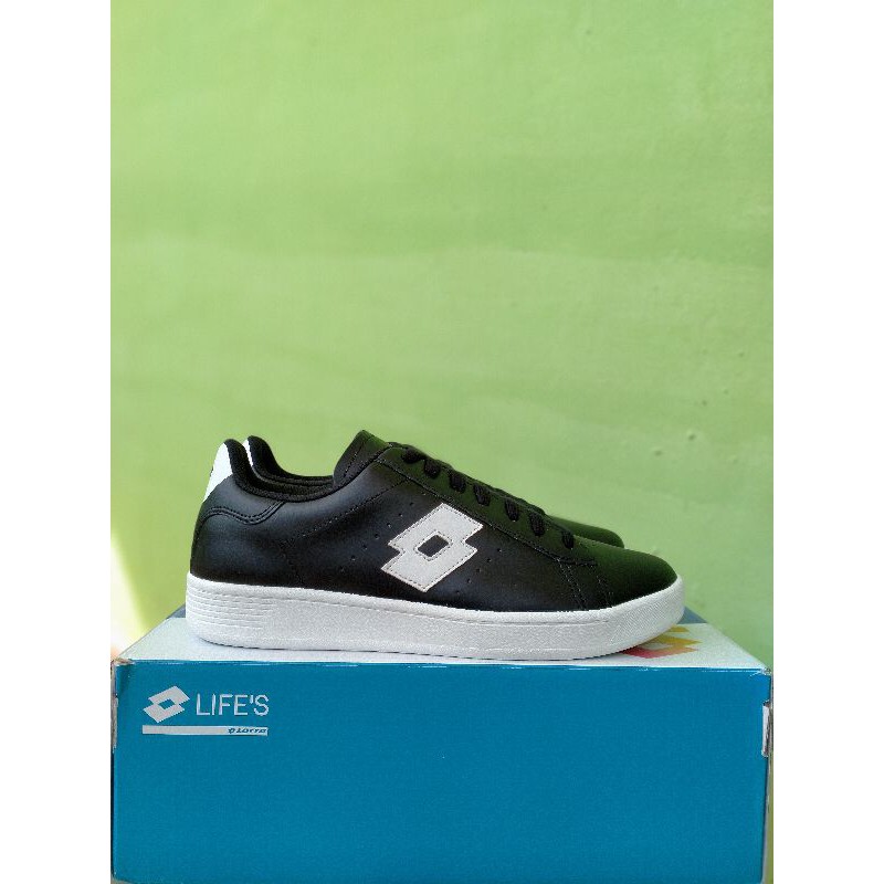 sepatu sneakers LOTTO 1973 EVO 212064 2LJ original termurah BNIB