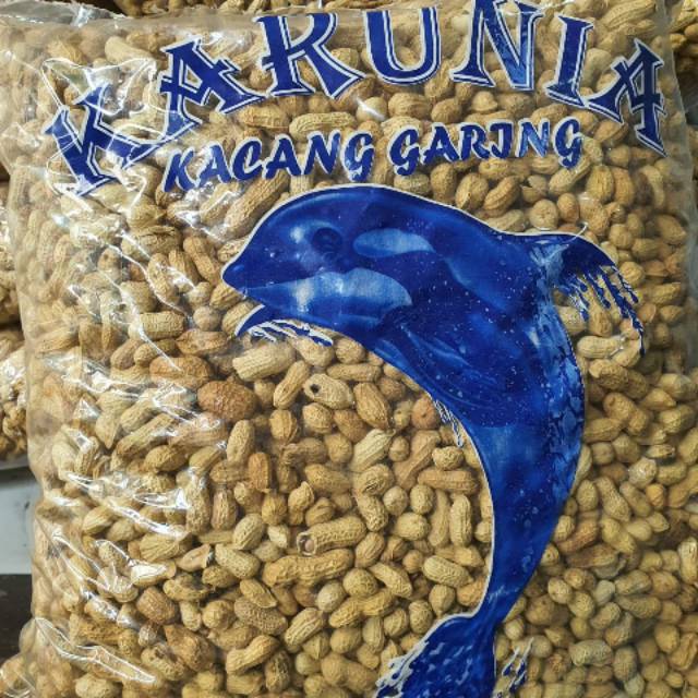 

Kacang garing merk karunia