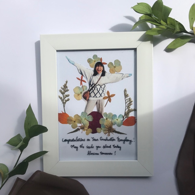 

Kado unik single glass bunga kering untuk kado wosuda kado ultah kado nikahan kado pacar kado murah