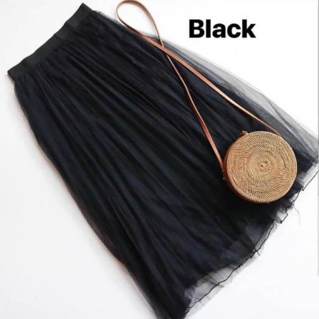 ROK TUTU HITAM