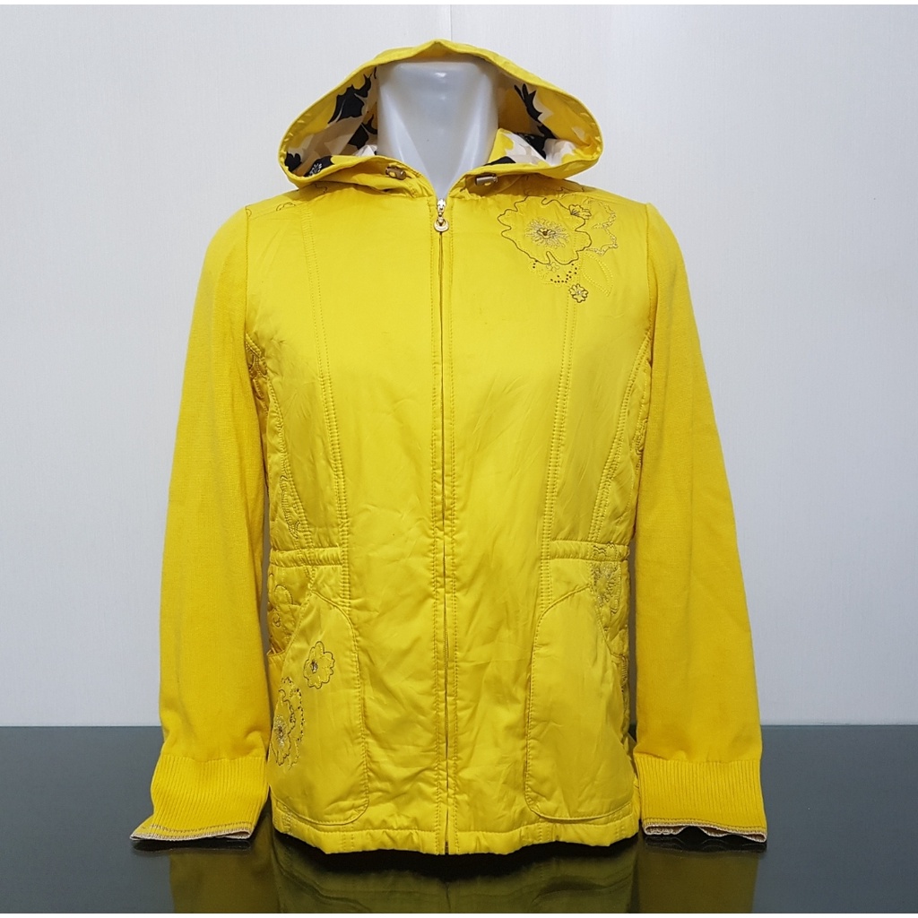 Jaket Track Olahraga Wanita CROCODILE - Size XL - Lebar Dada 56 cm - Original 100%