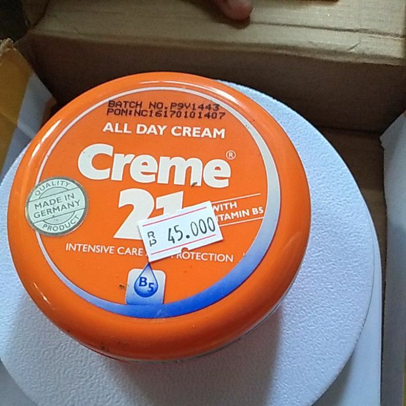 cream 21