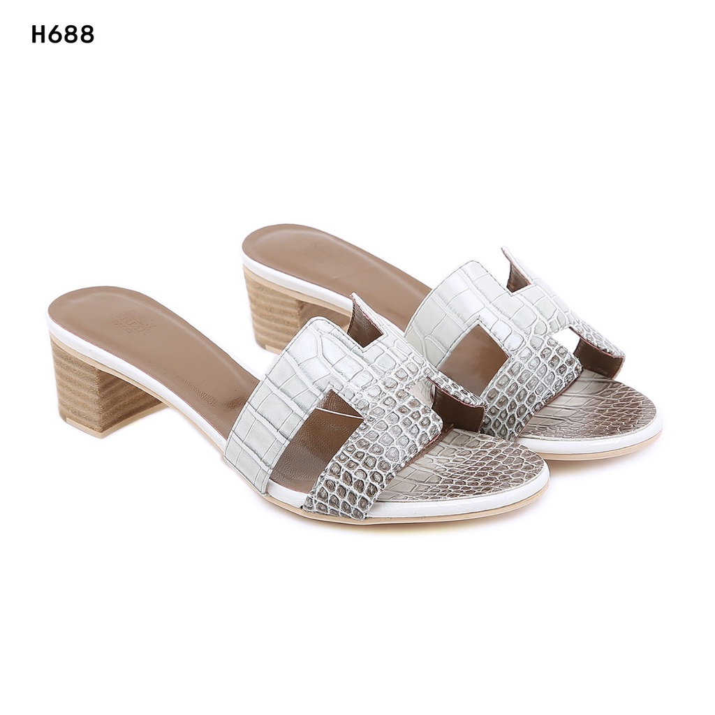 Matte Sandals H688