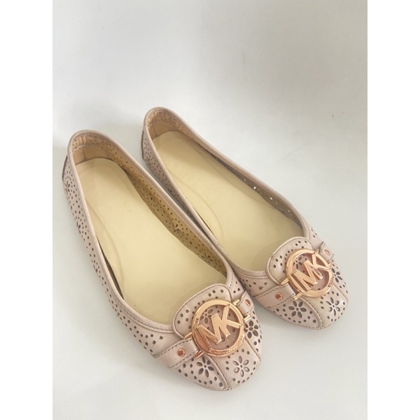 MK fulton shoes preloved size 6,5