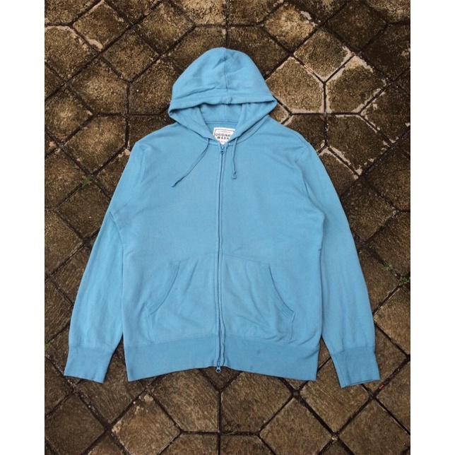 Zh Uniqlo second