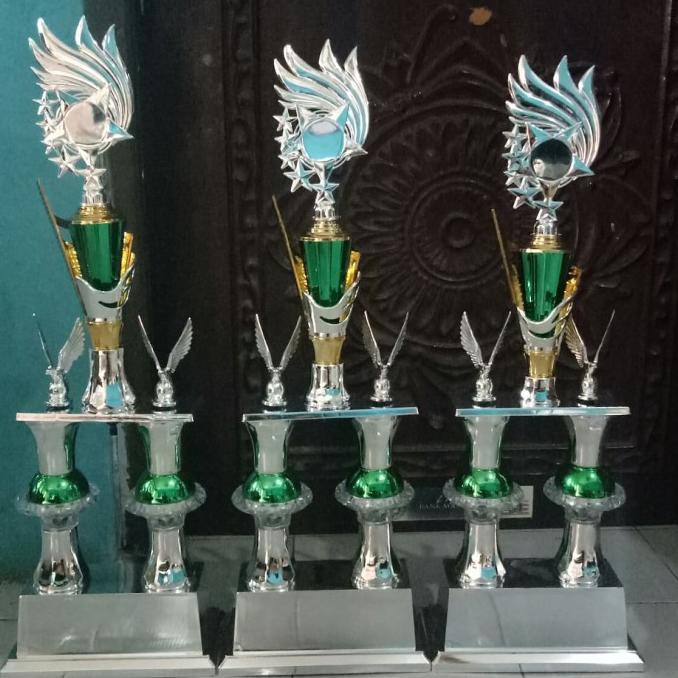 Promo Piala Trophy Tropi Set Kaki 2 Murah Mewah