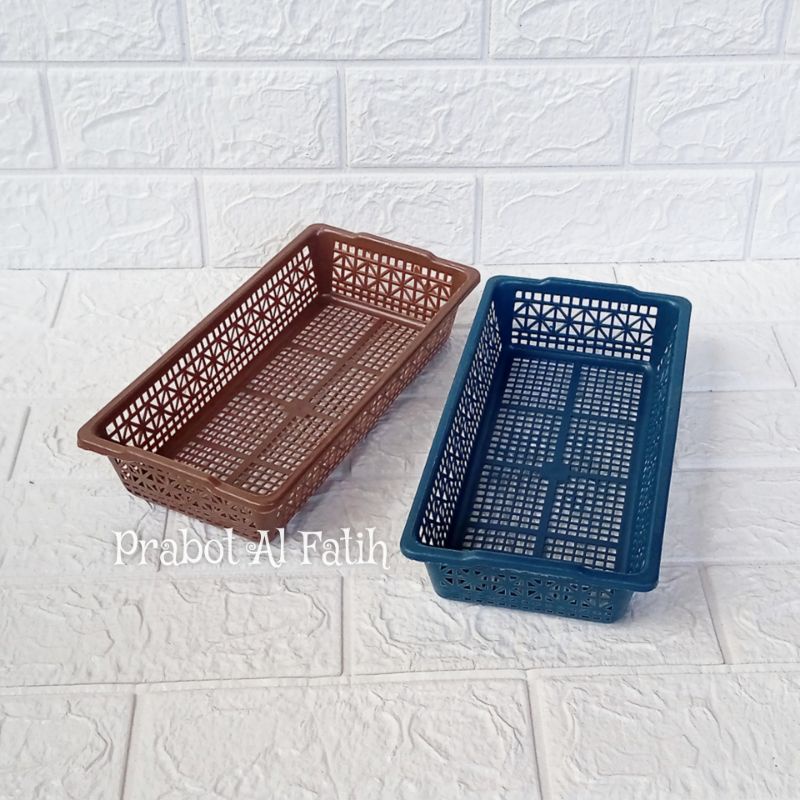 

Keranjang Kecil Serbaguna / Tempat Pensil / Tempat Surat