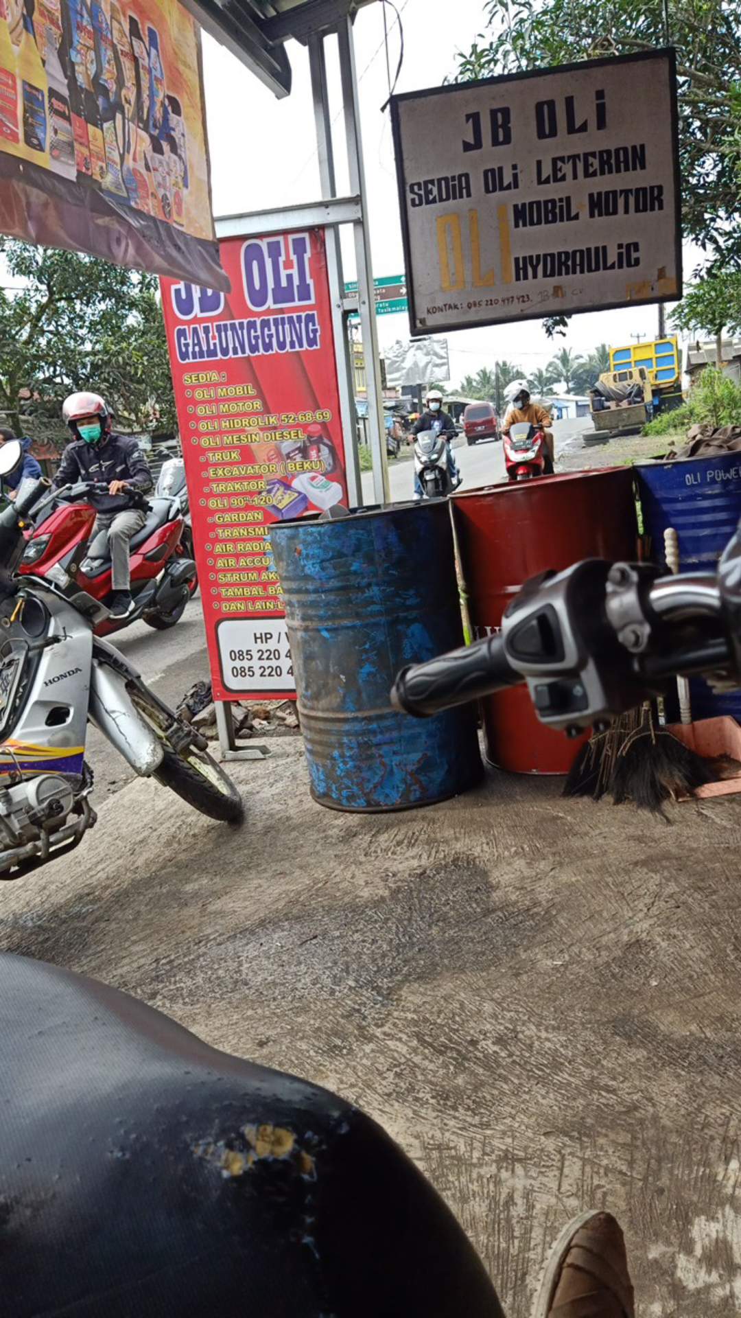 Lem Rtv Threebond Super Sealer High Temp Silicon Red 75gr