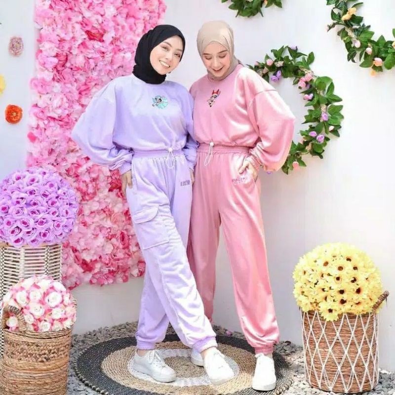 One set Powerpuff girl