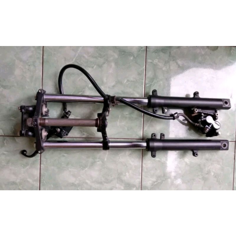 SHOCKBREAKER SKOK DEPAN FULL SET KOMPLIT PENGERIMAN HONDA MEGAPRO MONO SHOCK HONDA VERZA ORIGINAL LE