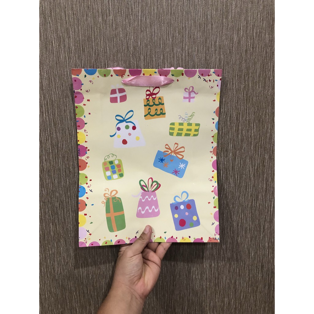 

P.26xL.9xT.32CM, KADO KUNING PAPER BAG GOODIE BAG BAHAN PREMIUM TEBAL