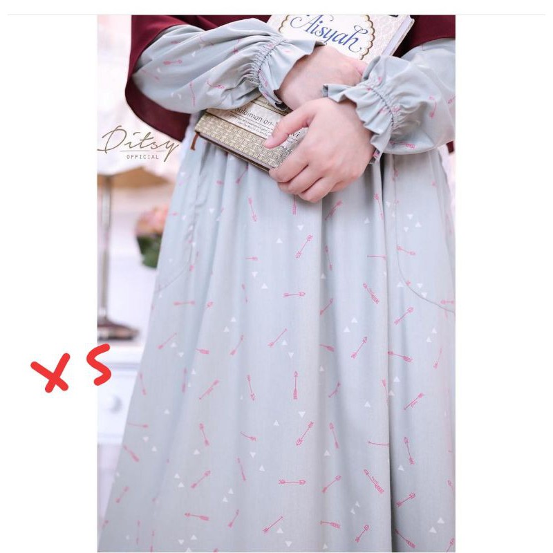 arrow grey nightgown ditsy