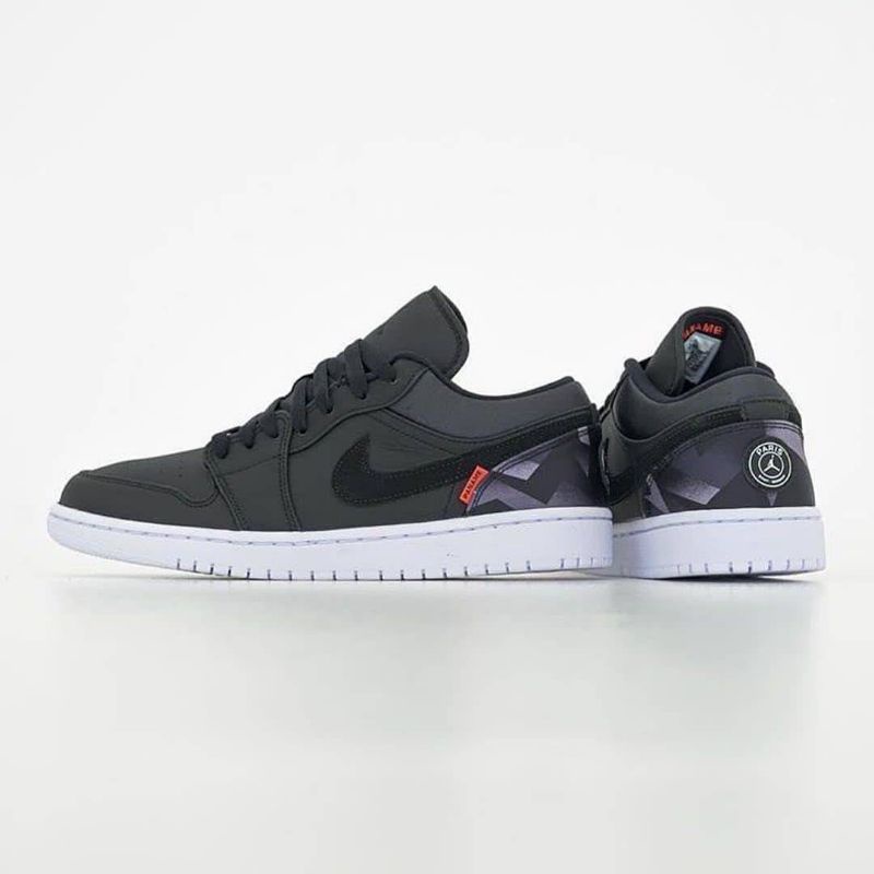 NIKE AIR JORDAN 1 LOW PARIS SAINT-GERMAIN