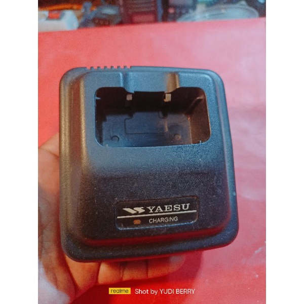 Charger desktop ht yaesu Musen Nc-77ori made in japan normal Casan yaesu nc77 Bekas