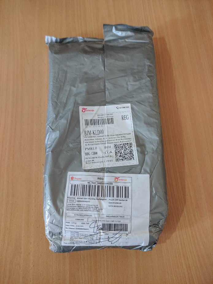 Plastik Display 15 X 20 Cm / Plastik Opp Lubang / Plastik Aksessories Isi 100 Lembar