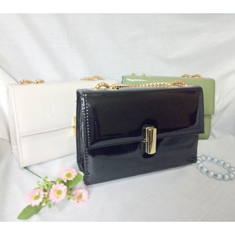 Luzzy Bag////Tas/Bag/Totebag/Tottebag/Tas Kondangan/Tas Murah/Lampung/Bandar Lampung/Pringsewu/TAS W