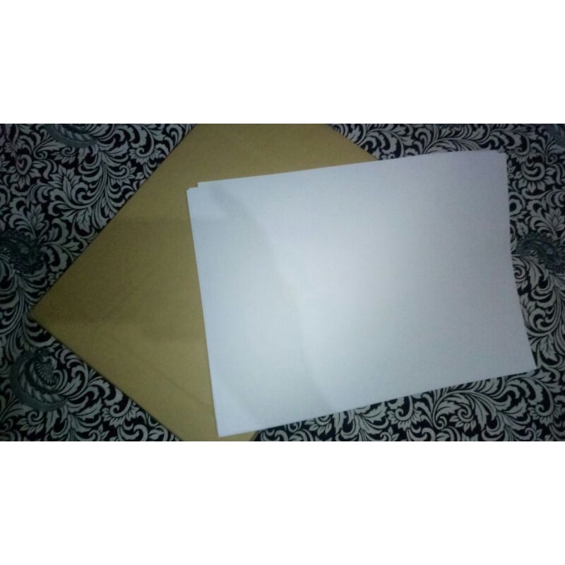 

KERTAS HVS/PRINT/FOTOKOPI A4 80GSM 500lembar