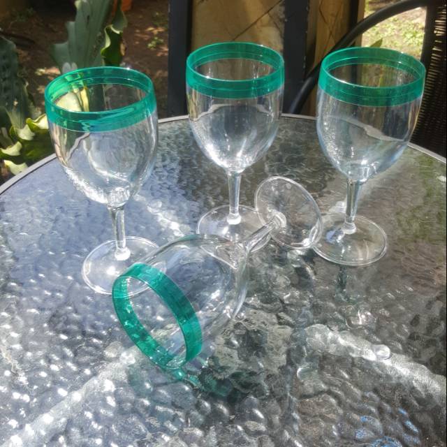 Gelas Crystal wine tupperware