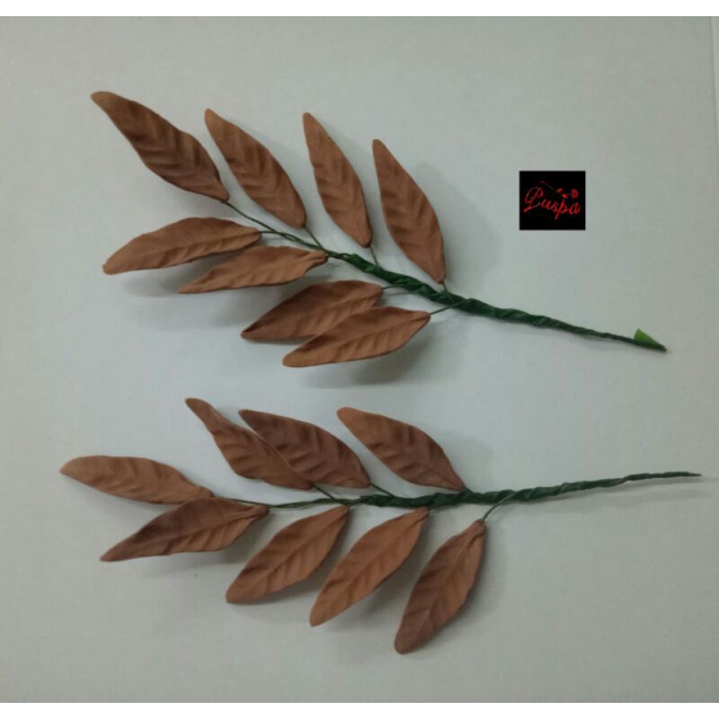

(391/PDMC3) Gumpaste Flower/Bunga Gumpaste Daun Coklat