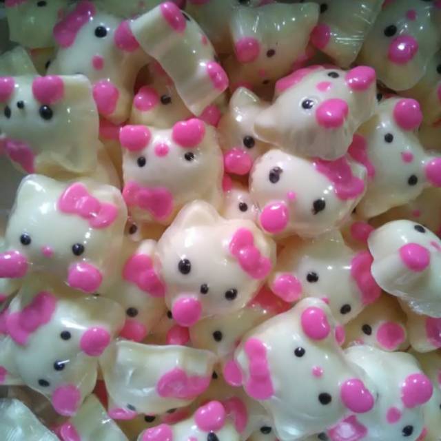 

Permen coklat putih karakter