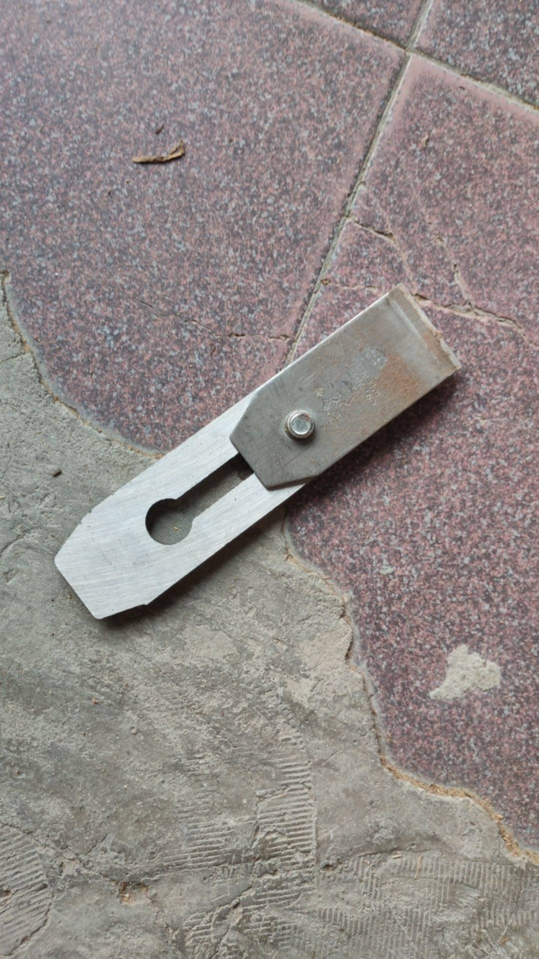 Mata Pisau Serut Sugu Kayu Manual  / Ketam Sugu