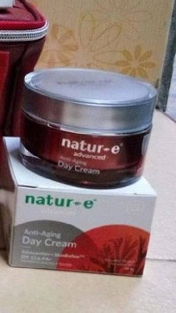 Natur E Advanced Anti Aging Day / Night Cream 30 gram