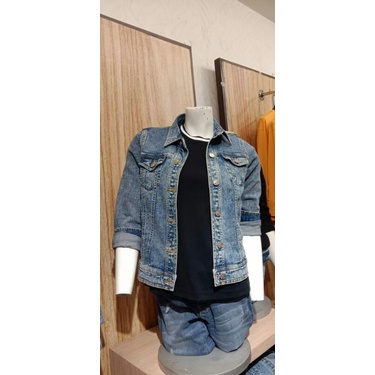 Dust jeans