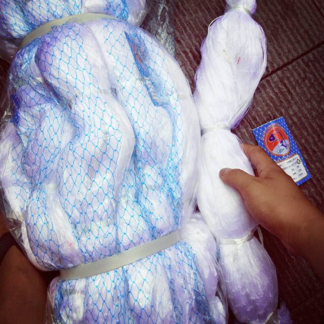 nylon)110Jaring ikan(d/2x1 3/4 (50/100)YOKO blue fishing110D/2 - 4.5 & 4.2 JARING KANTONG BENANG NYL