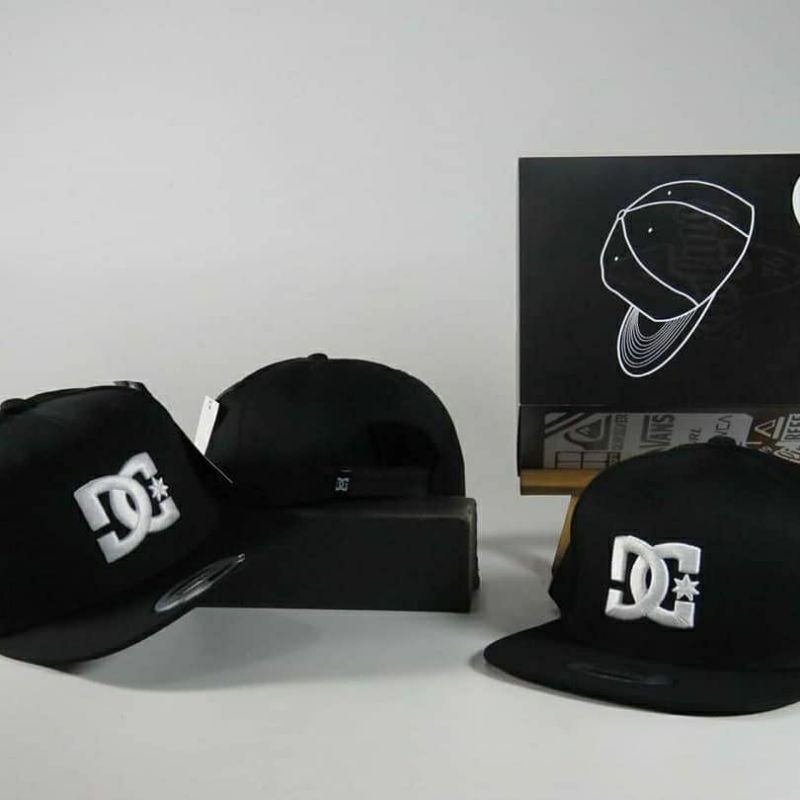 topi snapback DC original import