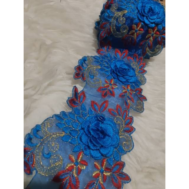 Renda Meteran Bunga Timbul