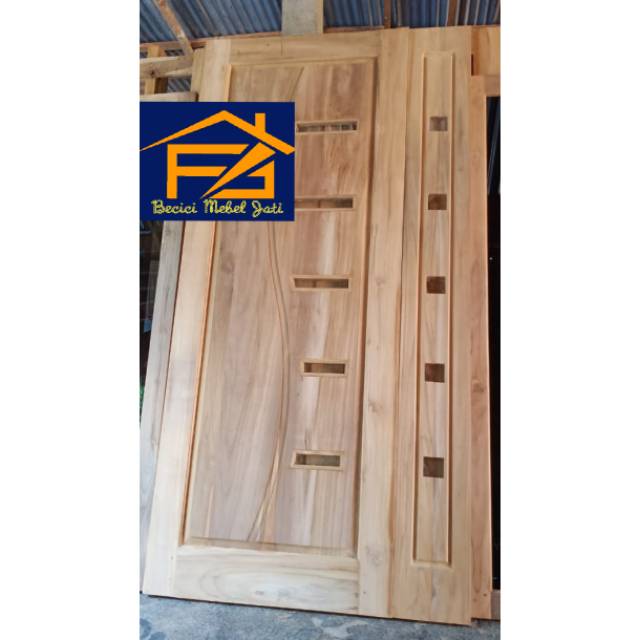 Pintu utama model minimalis besar kecil 80/40