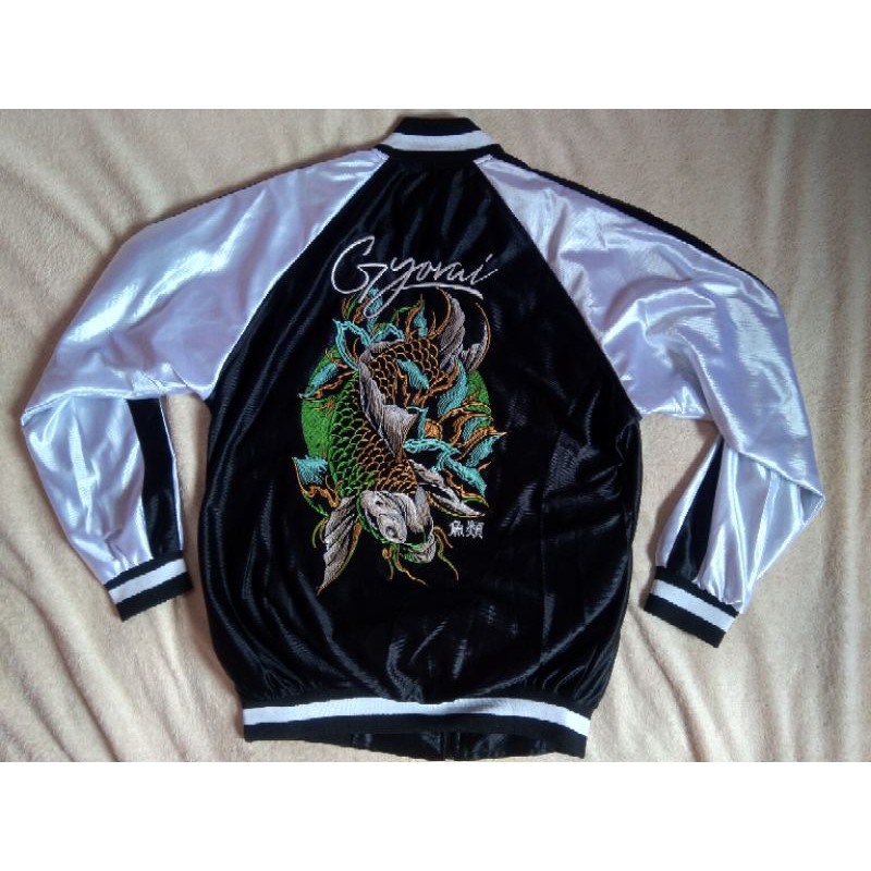 jaket sukajan - Gyorui koi - black white (BNWT)