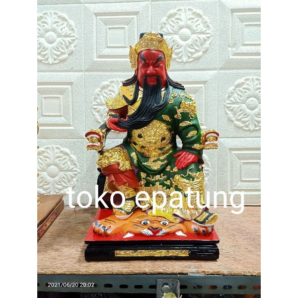 patung dewa kwan kung / kwan kong / guan yu fiber  -16 inch