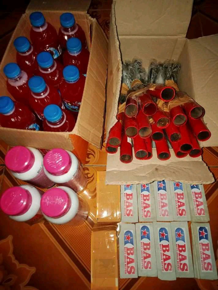 Paketan Pisau Deres 1 Paket Berat 1 Kg Isi 4 Buah