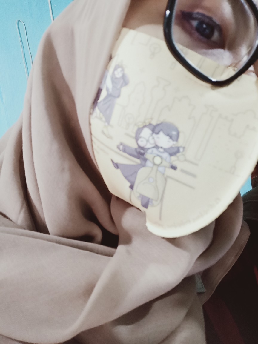 Masker Dee N Doo Limited, Free Pengait