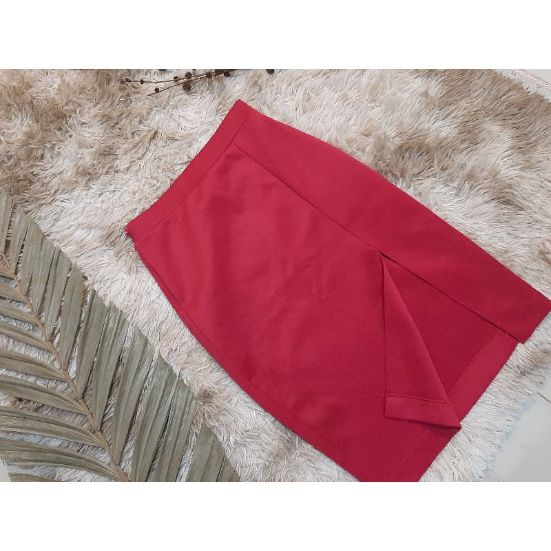 Rok Span Wanita/Rok span wanita Merah/Rok Span/Rok span Murah/ Rok Span Preloved