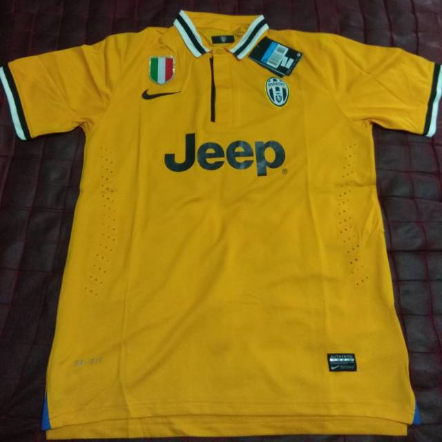 Jersey Juventus Away 2013-2014 Player Issue