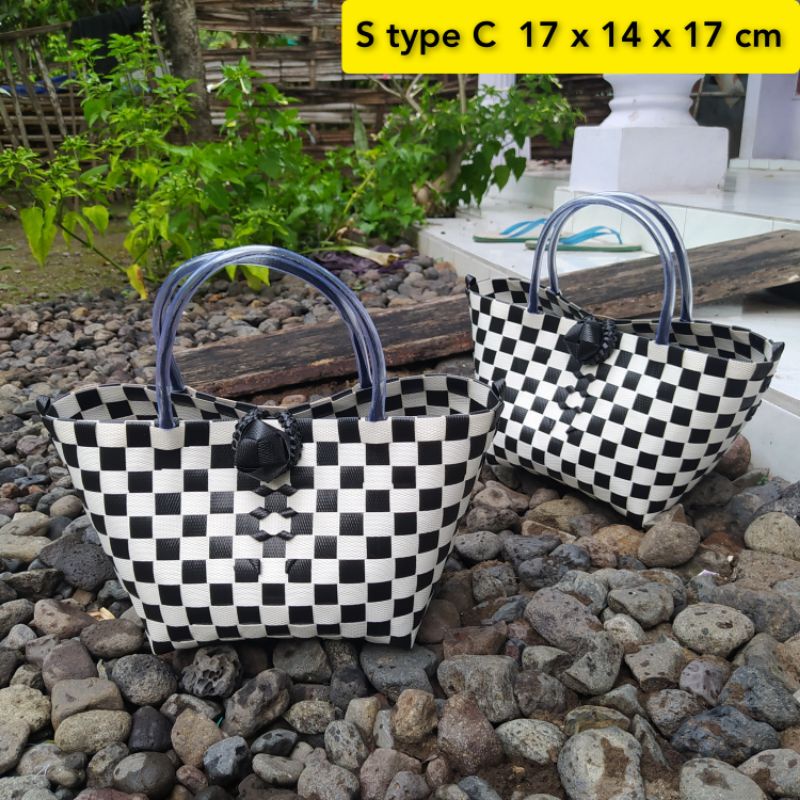 (S type C) 17 Tas anyaman (17x14x17 cm) /Tas Souvenir/ Tas Wanita/ Tas mukena/ Tas belanja / Tas Cantik