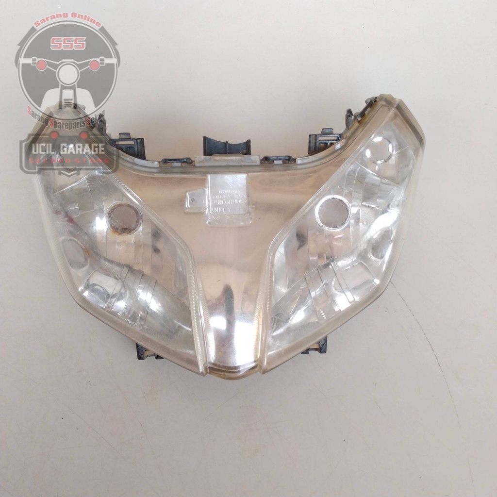 REFLEKTOR LAMPU DEPAN VARIO TECHNO 110 ORIGINAL BEKAS REFLEKTOR DEPAN VARIO TECHNO 110 SEKEN ORIGINA