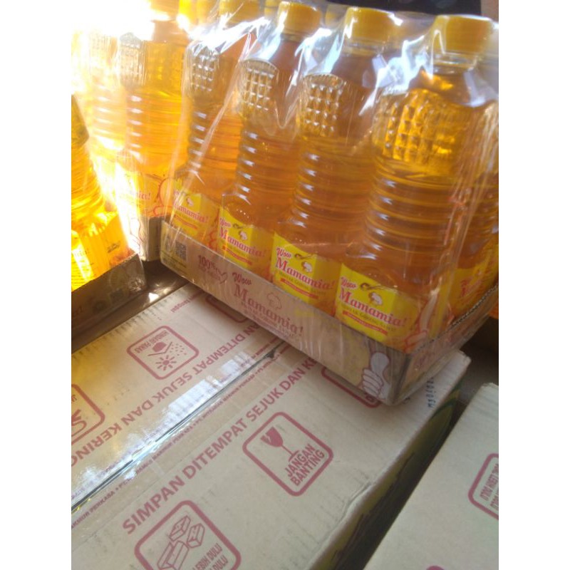 

Minyak goreng mamamia 900ml