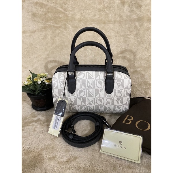 preloved speedy bonia size S