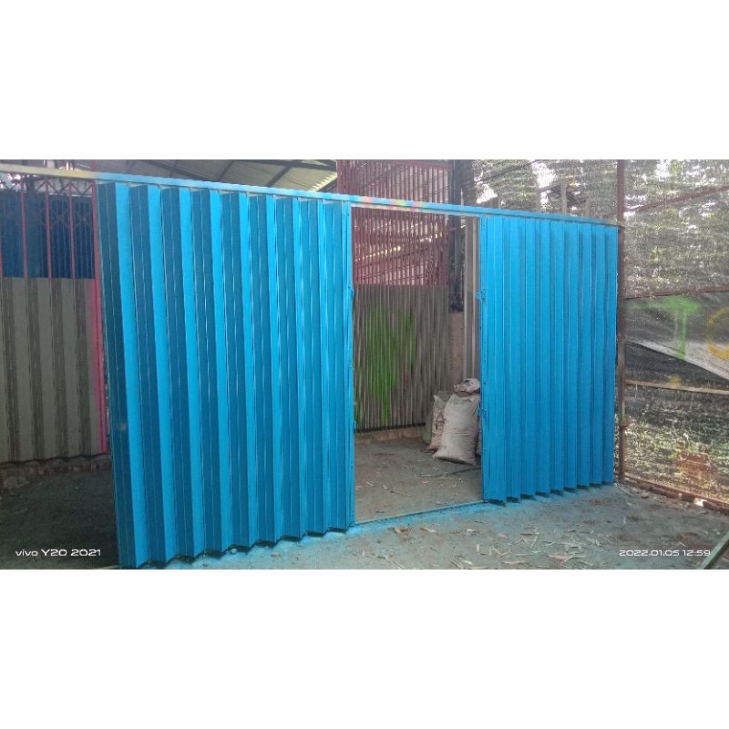 pintu besi harmonika