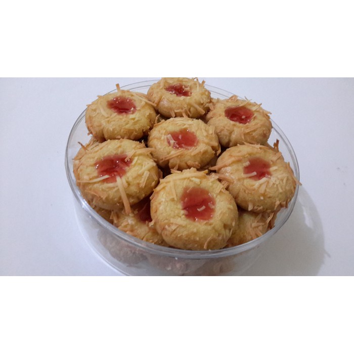 

kue kering strawberry cheese nougat choco thumbprint cookies