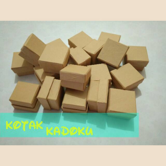 

Kotak kado uk.4x4x3/ box custom/ kotak kado Custom/ box cincin/ Kotak cincin