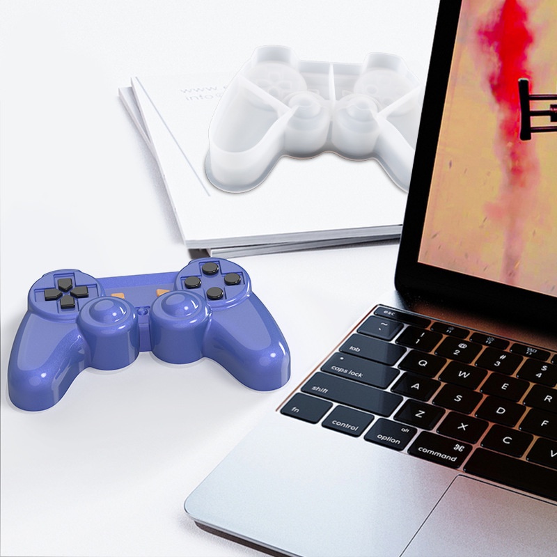 Cetakan Kue / Permen / Pudding / Cokelat Bentuk Gamepad / Controller Bahan Silikon