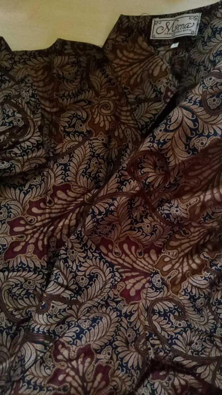 Batik Myrna - Kemeja Batik Lengan Pendek Baju Atasan Pria Daun Coklat