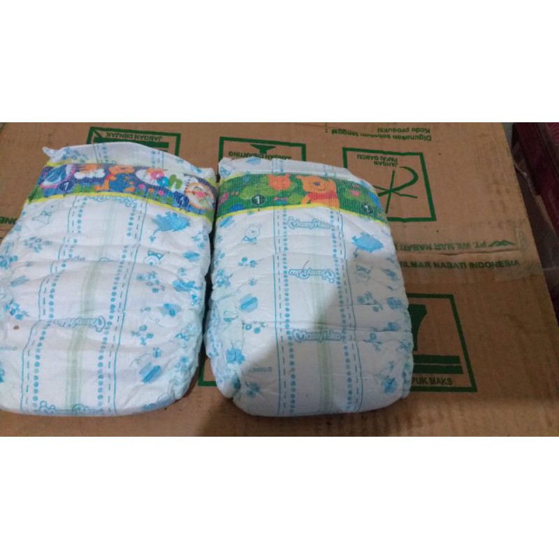 Baby Diapers perekat size S M isi 30 pcs