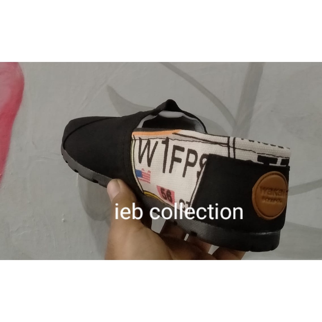 sepatu wakai slip on motif gambar unisex 36-43